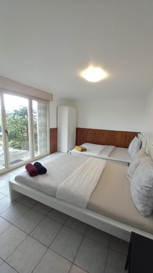 Super Appartement Au Centre Ville De Rosny Sous Bois Buitenkant foto